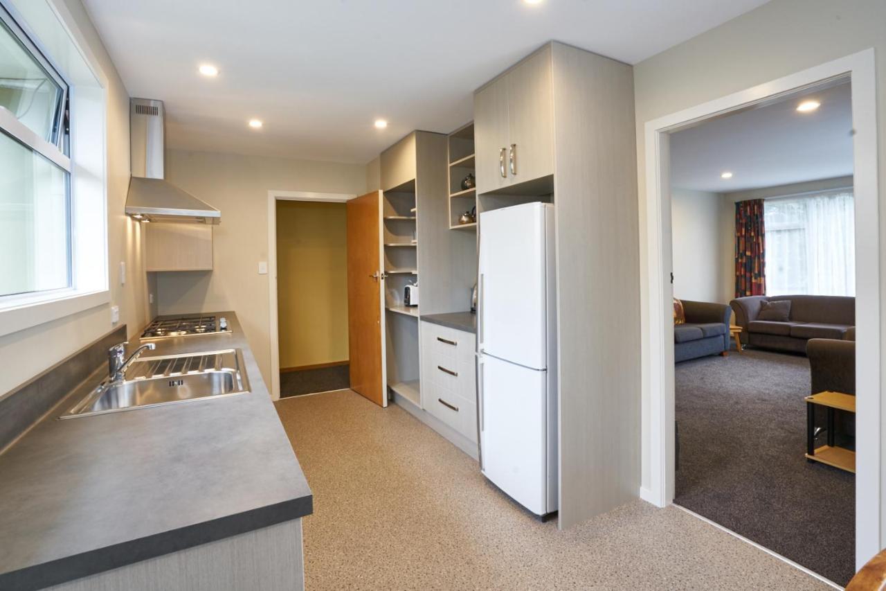 Accommodation Fiordland -The Three Bedroom House At 226A Milford Road เทอาเนา ภายนอก รูปภาพ
